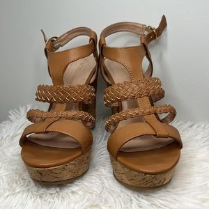 BCBGeneration Tan Cork Wedge Espadrille Sandals Women's Size 7-1/2 Cruise Vacay